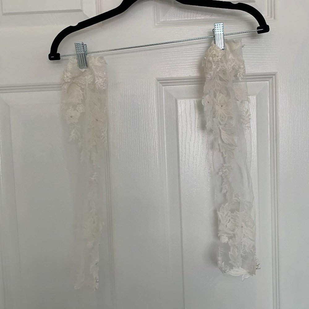 Handmade white wedding dress sleeves for bride, one size